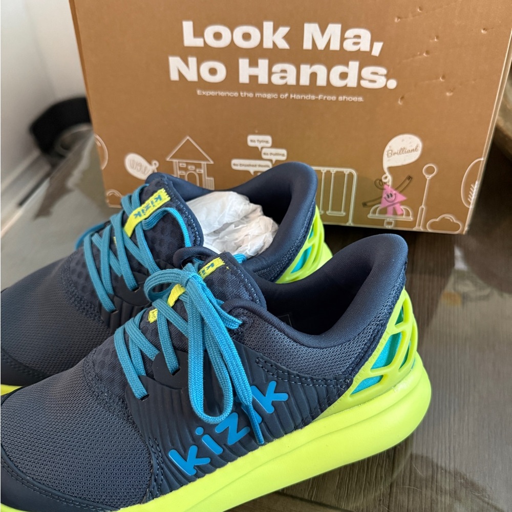 Kizik Kids Anaheim Hands-Free Sneakers in Blue and Neon Green